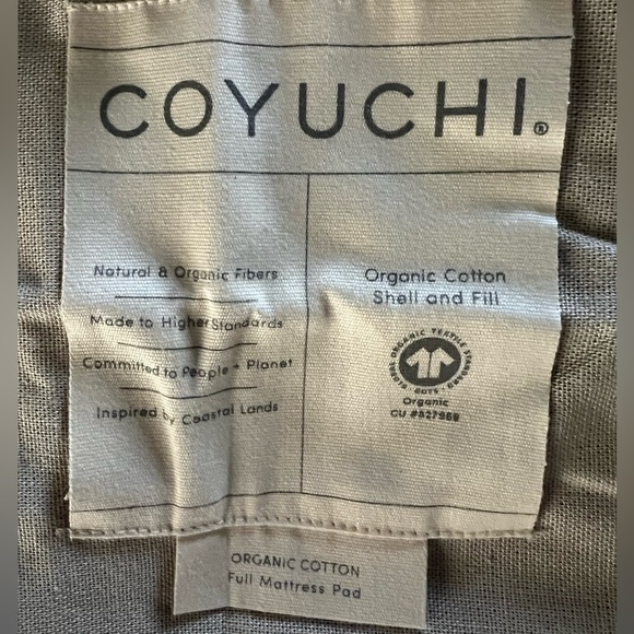 COYUCHI Organic Cotton Mattress Pad - FULL SIZE - Like New Perfect Condition! - Picture 14 of 14